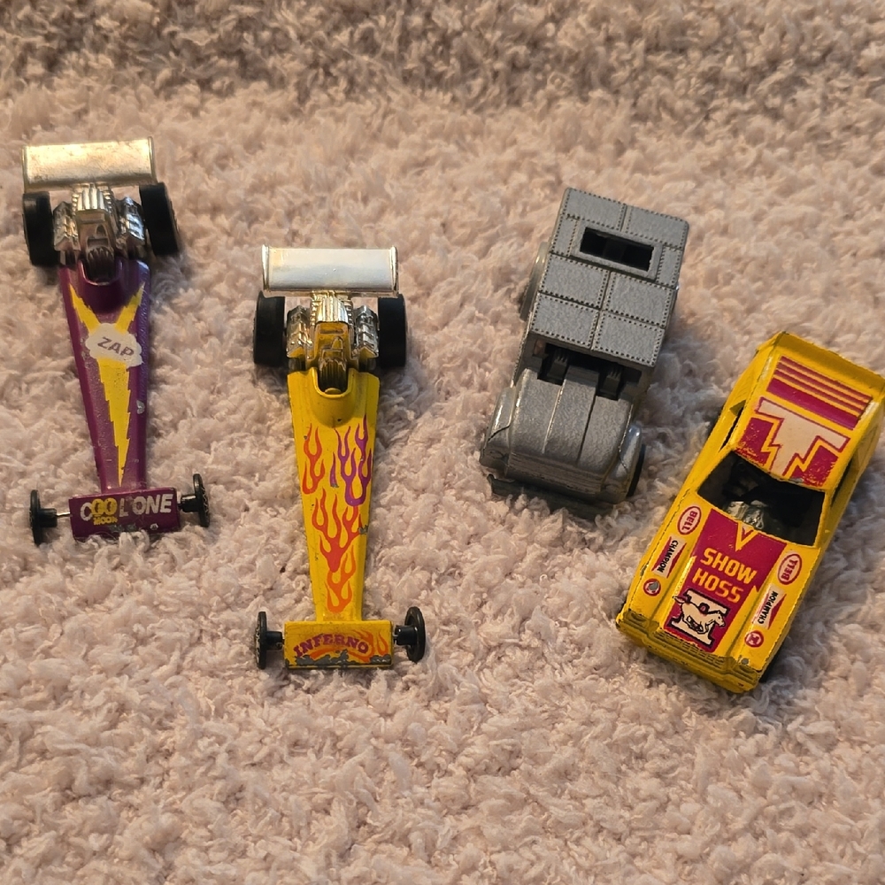 ♡♡♡ Hot Wheels Style Yellow Dragster Toy Cars